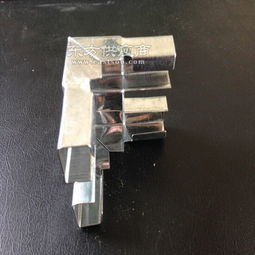 吳江震澤鎮(zhèn)鼎強(qiáng)彩鋼板活動(dòng)房廠(chǎng)